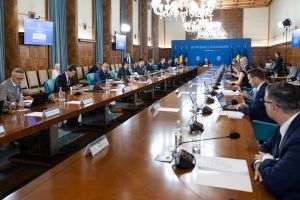 PSD rămâne la putere, dar boicotează şedinţele coaliţiei de guvernare