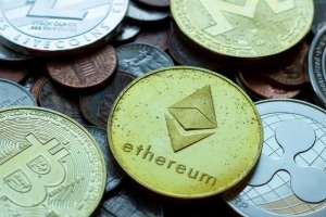 De la TikTok la Trading: Cum învaţă generaţia Z din România despre bani şi tehnologie