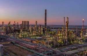 Rompetrol Rafinare, creşteri operaţionale semnificative şi îmbunătăţire a indicatorilor financiari, în prima jumătate din 2025