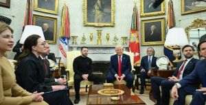 Trump afirmă că s-au înregistrat „progrese substanţiale” în eforturile de pace odată cu începerea întâlnirii cu Zelenski