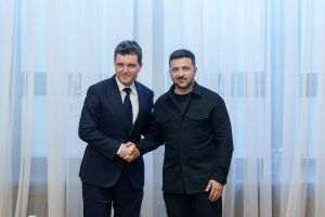Volodimir Zelenski îi mulţumeşte lui Nicuşor Dan: Ucraina preţuieşte livrările României de echipament defensiv