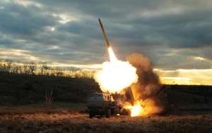 Agenţii de presă: Consiliul NATO-Ucraina a discutat despre răspunsul la atacurile ruse, anunţă Kievul