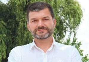 Octavian Berceanu demisionează de la şefia Partidului REPER şi renunţă la candidatura pentru Primăria Bucureşti