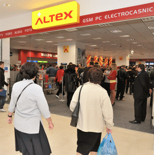 Anul trecut s-a înregistrat creşterea tuturor categoriilorde produse, cu excepţia categoriei "Comunicaţii".