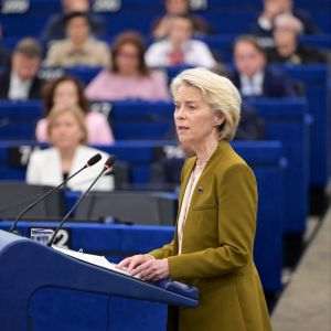 Ursula von der Leyen prezintă în faţa Parlamentului European priorităţile Uniunii