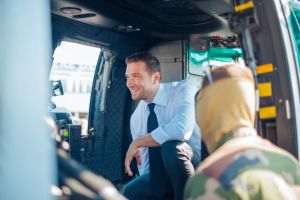 Jordan Bardella o acuză pe Ursula von der Leyen că sacrifică interesele Europei prin acordurile comerciale şi politicile energetice