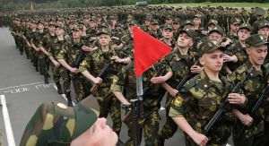 Tensiuni la graniţa UE: Rusia şi Belarus desfăşoară manevre militare, Polonia închide frontiera