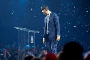 Senatul a ţinut un moment de reculegere pentru activistul american Charlie Kirk