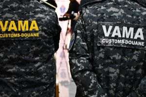 Alexandru Bogdan Bălan şi Mihai Savin, numiţi preşedinte şi vicepreşedinte ai Autorităţii Vamale Române