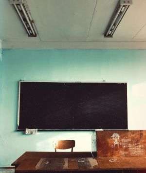 Soluţie în educaţie: fonduri europene pentru prevenirea abandonului universitar