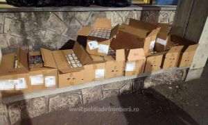 Ţigarete de 100.000 lei descoperite de poliţiştii de frontieră într-un camion