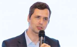 Raffel Volker, E.ON România: ”Legea achiziţiilor publice distruge investiţiile în producţia de energie”