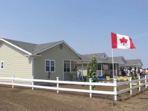 "Kubassek Construct" construieşte case canadiene 