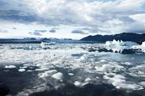 Gheţarii pierd din volum, semnal alarmant al schimbărilor climatice