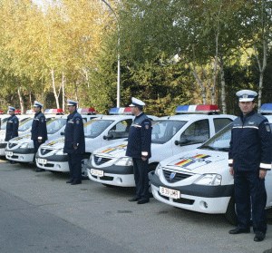 Poliţia nu mai are bani nici de maculatură