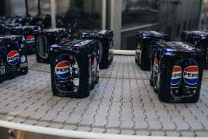 PepsiCo inaugurează în România cea mai modernă linie de îmbuteliere a băuturilor în doze din Balcanii de Est