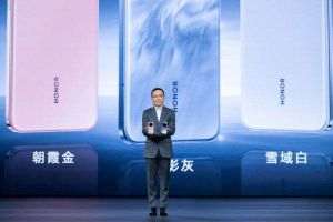Honor prezintă un smartphone cu braţ robotic pentru cameră, care se pliază din carcasă