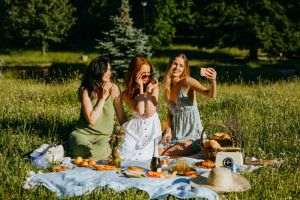 Evoluţia speciei: femeile trăiesc mai mult decât bărbaţii