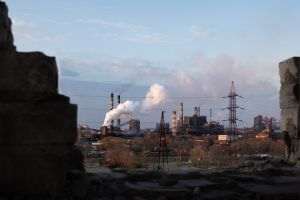 Oraş de 30 milioane locuitori, sufocat sub un nor toxic; poluarea a depăşit de 16 ori limitele OMS