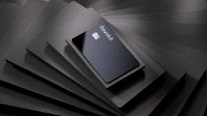 Studiu Revolut: Un român din zece nu are încredere că poate recunoaşte escrocheriile online de Black Friday