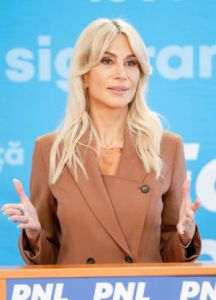 Proiect de lege: Jocurile de noroc, inaccesibile până la vârsta de 21 ani