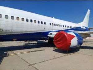 Trei avioane Blue Air au fost vândute prin azitis.com cu peste 140.000 de euro