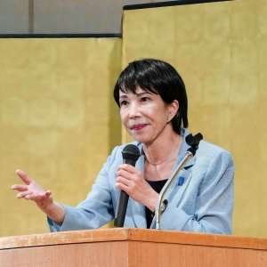 Japonia: Şefa guvernului doreşte relaţii constructive cu China