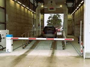 Atentat sinucigaş asupra unui punct de trecere a frontierei din Pakistan