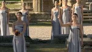 JO de iarnă din 2026: Ştafeta flăcării olimpice şi-a început periplul la Olympia, în Grecia