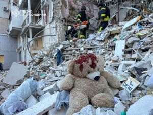 Rusia a lovit din nou Kievul