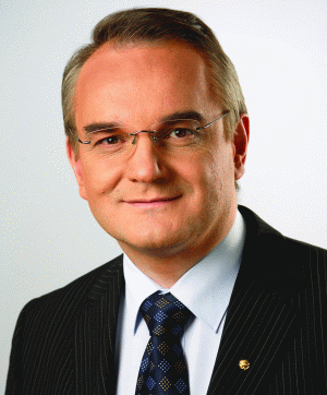 Waldemar Pawlak anunţă că mulţi întreprinzători polonezi sunt interesaţi de România.