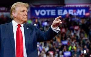 Trump a spus că Somalia „pute” şi „nu e bună de nimic” 