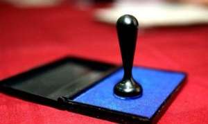 Sondajul BURSA: Printr-o manipulare neruşinată, Anca Alexandrescu a ieşit pe primul loc 