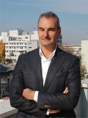 Refugiul Infosan din Munţii Făgăraş - o realizare inginerească la peste 2.100 metri altitudine