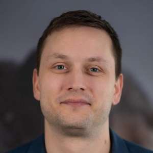 Premierul groenlandez îndeamnă la evitarea panicii şi se arată deschis la o relaţie mai strânsă cu SUA