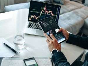 Sources: India's stock market prepares to file for its own listing