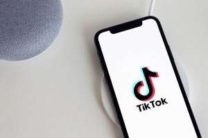 TikTok înăspreşte măsurile pentru verificarea vârstei utilizatorilor în Europa