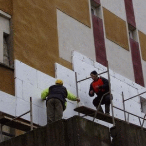 Încă şase blocuri din sectorul 1 intră în reabilitare termică