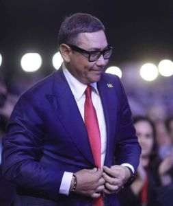 Sursa foto: Facebook/Victor Ponta