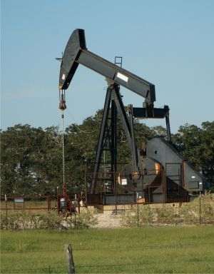 Reuters: Petrolul ar urma să se menţină în jurul a 60 de dolari/baril, în pofida riscurilor geopolitice