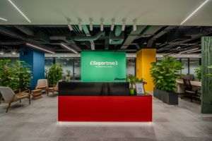 Cash pressure and fiscal volatility change the office market - coworking, on the rise in 2026