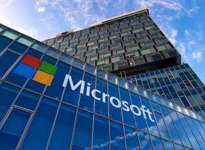 Microsoft estimează investiţii de 50 de miliarde de dolari pentru extinderea inteligenţei artificiale