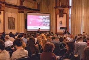 Turneul internaţional de dezbateri Cambridge Union Schools a avut prima ediţie în România