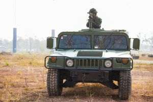 Ministrul pakistanez al Apărării: Pakistanul se află într-un război deschis cu Afganistanul