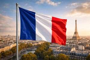 Franţa: Creşterea economica a încetinit la 0,9% în 2025, după avansul de 1,1% în 2024 