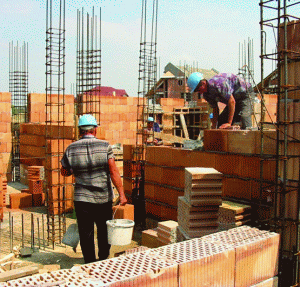 Impact Developer&Contractor va aloca 278.580 acţiuni salariaţilor