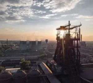 Cinci investitori strategici analizează preluarea combinatului Liberty Galaţi