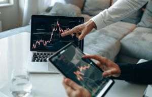 World's Largest Humanoid Robot Maker to List