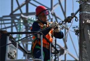 Moţiunea de cenzură, contrazisă de datele incluse: Transelectrica - societate căpuşată de PSD