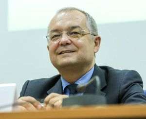 Boc: ”Este sănătos şi pentru PNL, dar şi pentru PSD ca aceste ape să se separe”